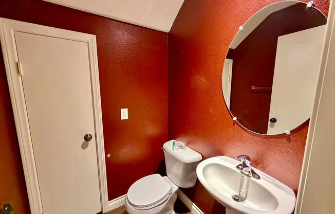 3 beds, 2.5 baths, $1,800