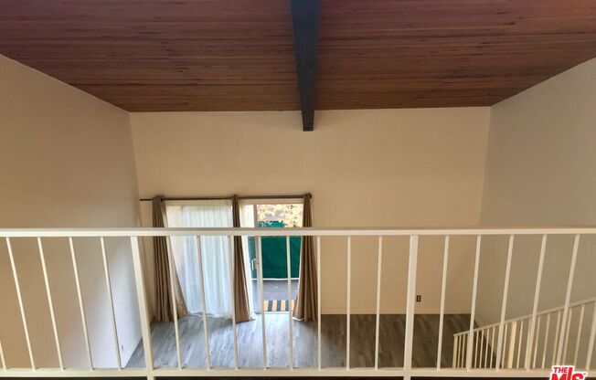 1 bed, 1.5 baths, 712 sqft, $2,333, Unit A312