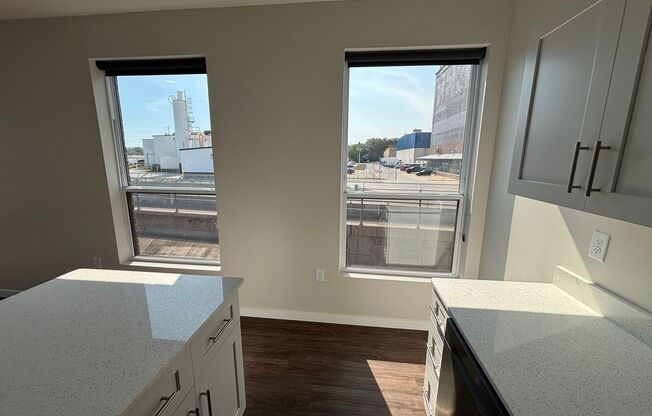 2 beds, 2 baths, 957 sqft, $1,895, Unit 526 - B1182 Corner Unit