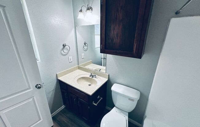 Studio, 1 bath, 500 sqft, $795, Unit 114