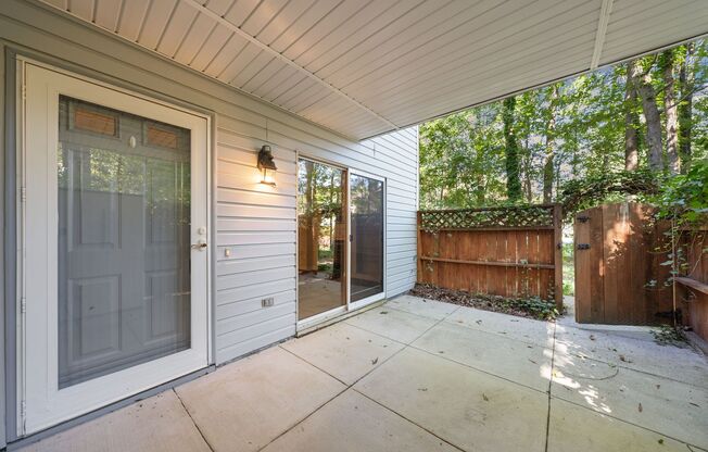 Beautiful 3 BR in Chapel Hill - Available AUGUST 10th!