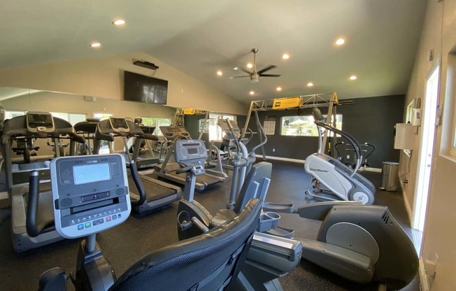 Fitness Center at Stoneridge Apartment Homes, Upland