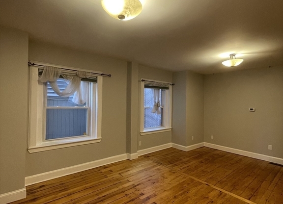 6 PORTER RD