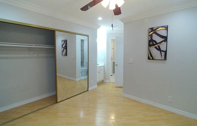 2 beds, 2 baths, 910 sqft, $2,450, Unit 308