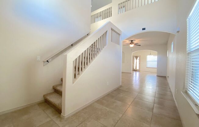 Northeast El Paso 4 Bed Plus Loft w/ Refrig A/C