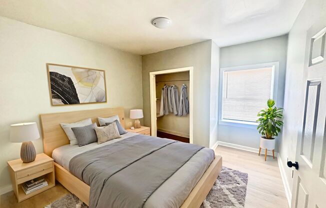 2 beds, 1 bath, 602 sqft, $890, Unit Unit 18