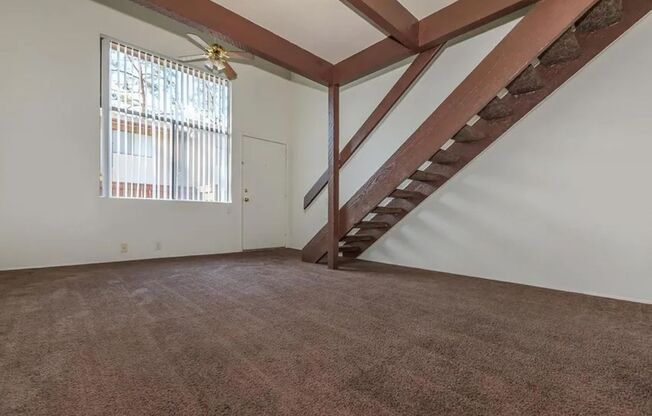 1 bed, 1 bath, 500 sqft, $935, Unit 2-11