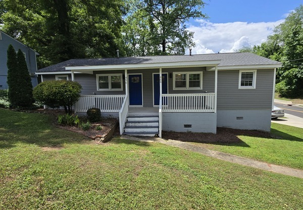 456 HALEY ST SE