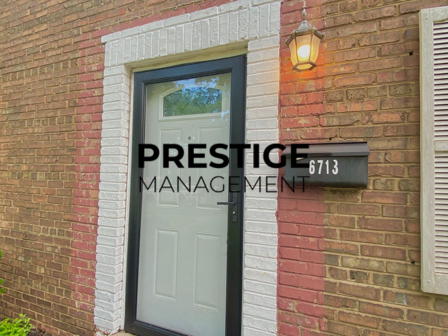 2 Bed 1 Bath Town House