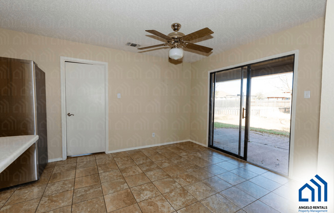 3 beds, 2 baths, $1,695