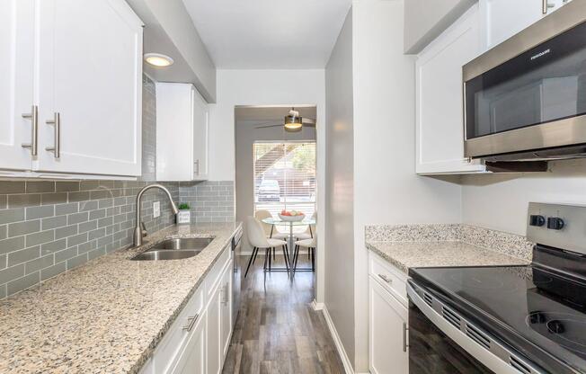 1 bed, 1 bath, 690 sqft, $1,075