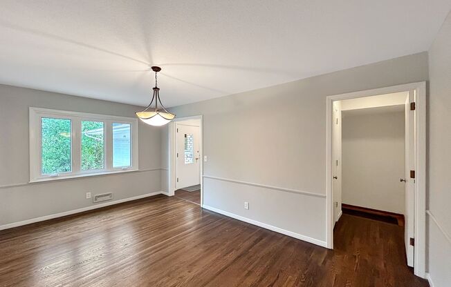 Stunning views. Serene atmosphere. Superb Edina. Move-in Special!