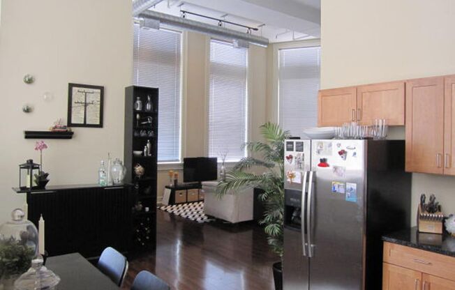 5th Avenue School Lofts