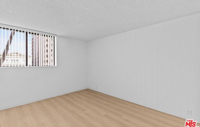 2 beds, 2 baths, 1,340 sqft, $4,500, Unit 603