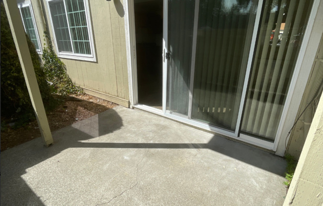 1 bed, 1 bath, 750 sqft, $1,515, Unit C303