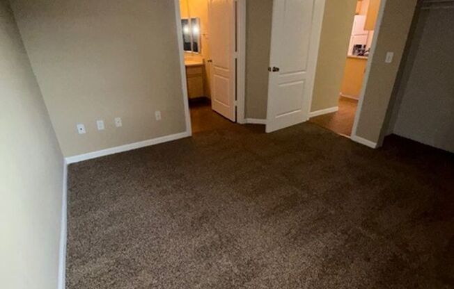 2 beds, 2 baths, $1,695