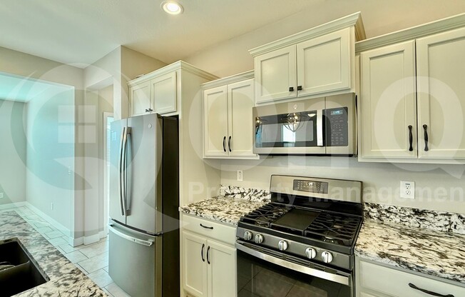 17875 W SANDALWOOD DR