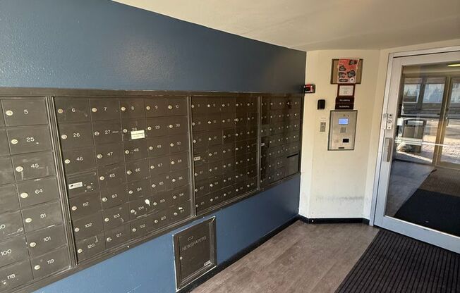 Studio, 1 bath, 390 sqft, $1,149, Unit 2130-74