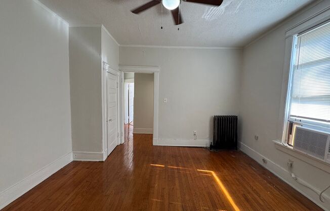 1530 Monroe Ave.