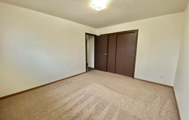 2 beds, 1 bath, 825 sqft, $750, Unit 305