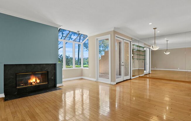 Charming & Bright Home in the Heart of Irvine – Now Available!