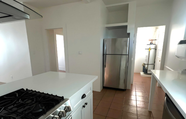 1557 W. 36th Place