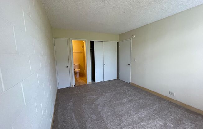 2 beds, 2 baths, $2,200