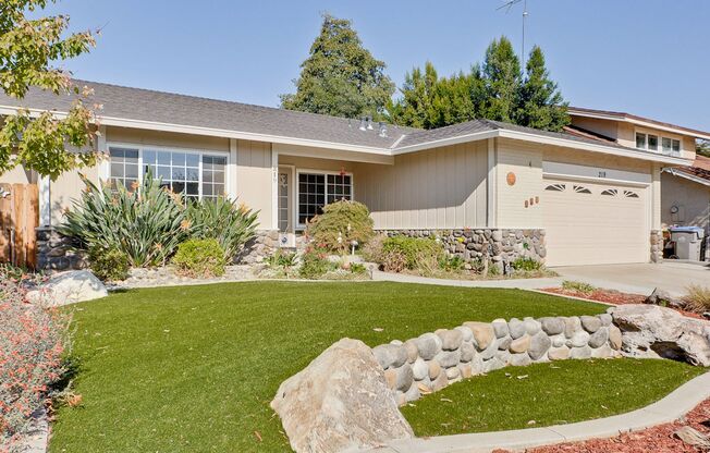 Gorgeous Three Bedroom Two Bathroom in San Jose