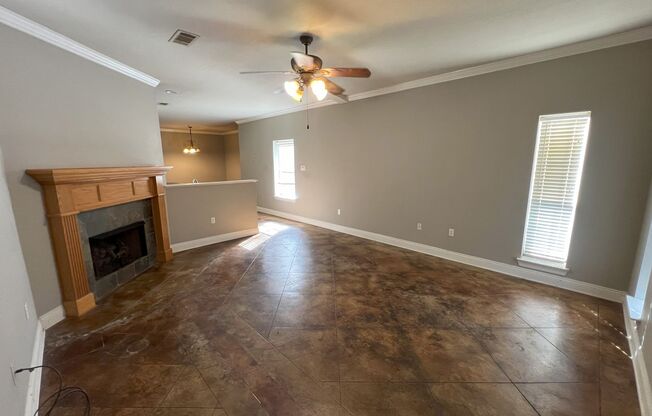 Prairieville School District! Trendy, 2 bedroom, 2 bath townhouse loaded with amenities