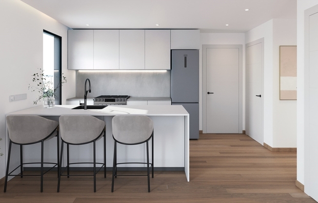 2 beds, 2 baths, $4,300, Unit 301