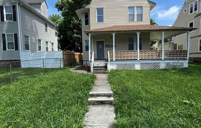 3004 CLIFTON AVE