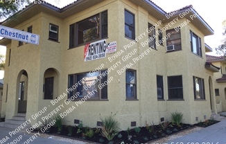 956 CHESTNUT AVE