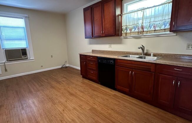 Adorable 1 bedroom 1 bath close to Downtown Fairfield!