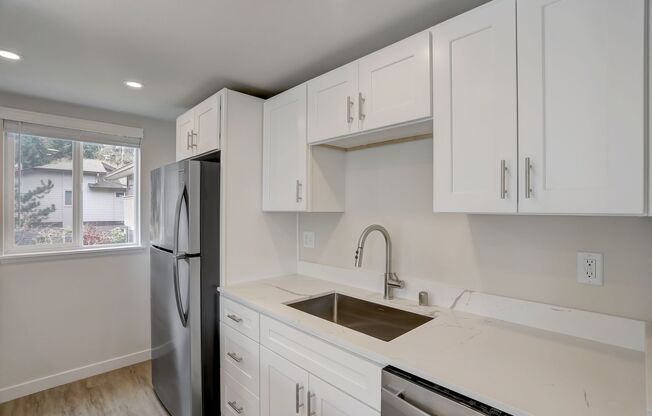 2 beds, 2 baths, 1,092 sqft, $2,995, Unit 19