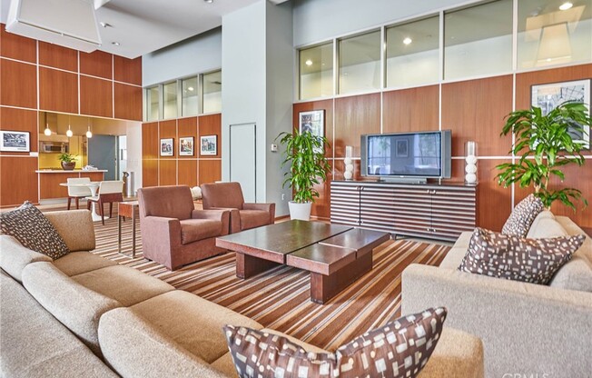 2 beds, 2 baths, 1,320 sqft, $3,850, Unit 1603