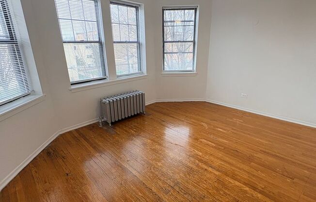 3 beds, 2 baths, 1,164 sqft, $1,450, Unit CA 145-2