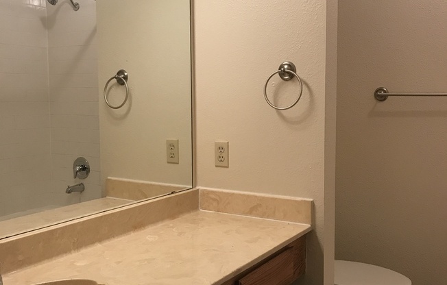 3 beds, 2 baths, $1,795