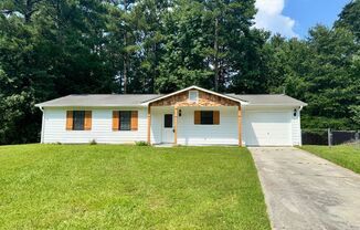 Updated 3 Bed/2 Bath Ranch Home on Quiet, Partially Wooded, Cul-de-Sac Lot!