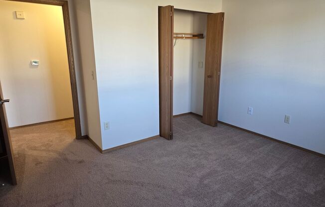 2 beds, 1 bath, 856 sqft, $1,269, Unit PL   2203