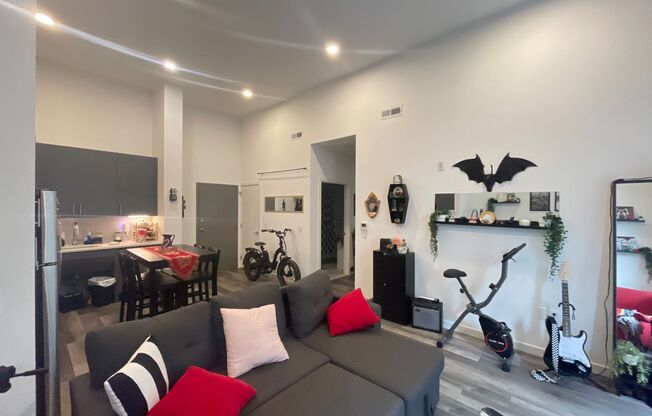 2559 Amber - Residential