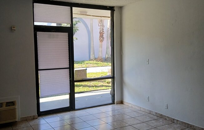 8421 S ORANGE BLOSSOM TRL