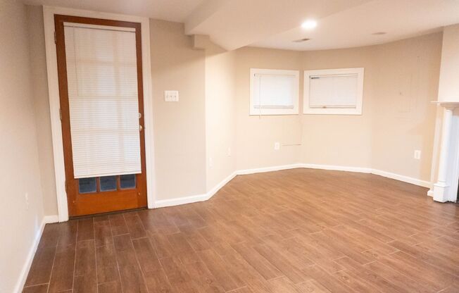 10 Rhode Island Ave NW