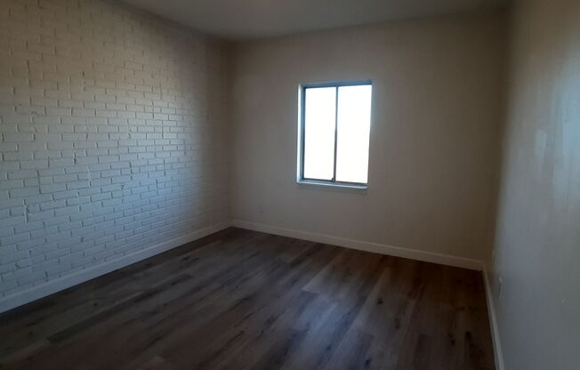 Woodridge Apartments