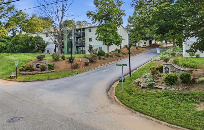 2 beds, 2 baths, 1,000 sqft, $1,450, Unit 111-B