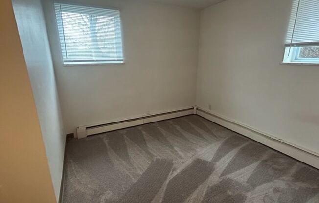 1 bed, 1 bath, 500 sqft, $800, Unit BCW220B