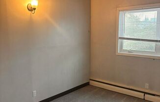 2 beds, 1 bath, 800 sqft, $1,300, Unit 5