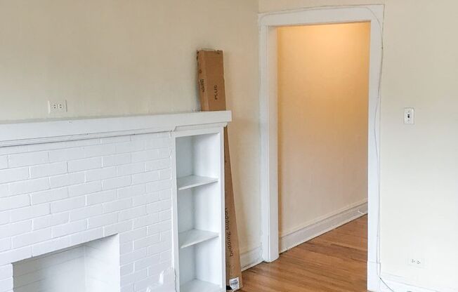 1 bed, 1 bath, 585 sqft, $1,695, Unit 2612G-1R