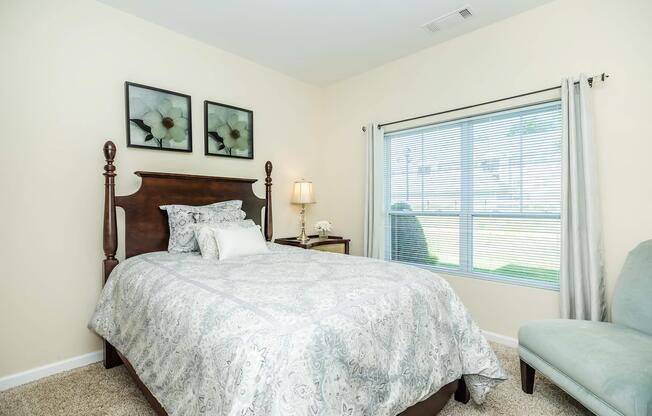 VINTAGE AT THE GROVE APARTMENTS FOR RENT
