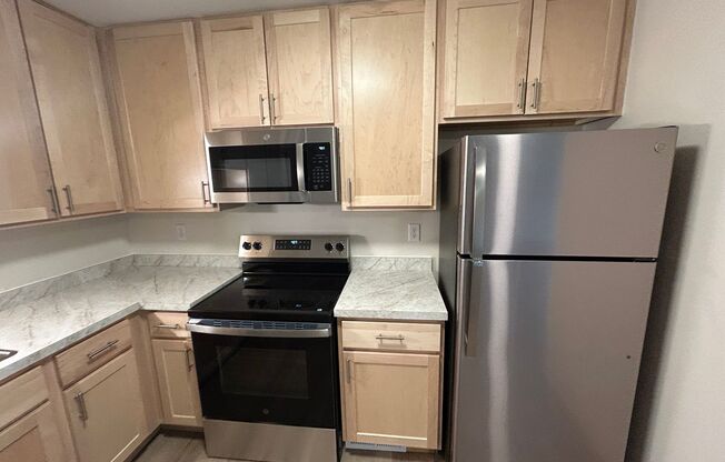 25 Bluemound Ct