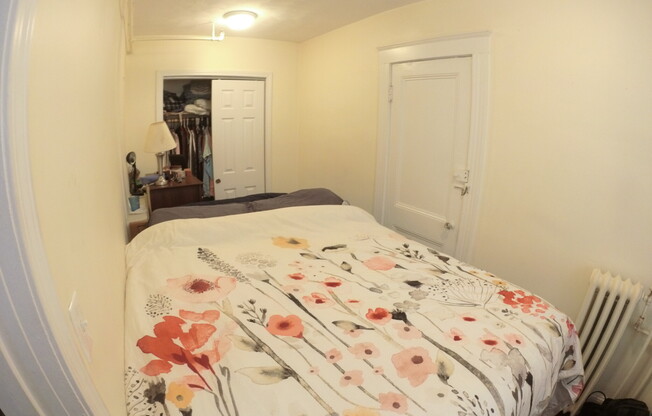 1 bed, 1 bath, $2,300, Unit 11